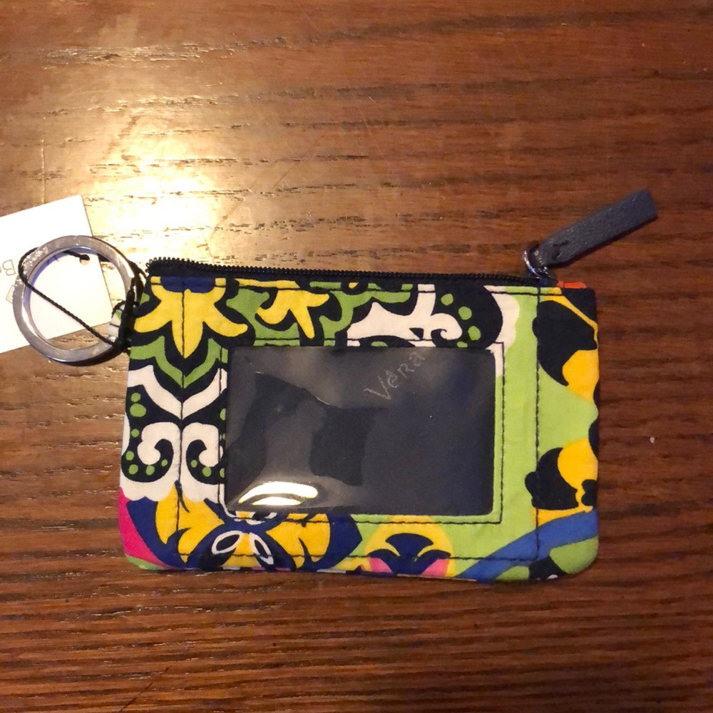 BNWT Vera Bradley ID case